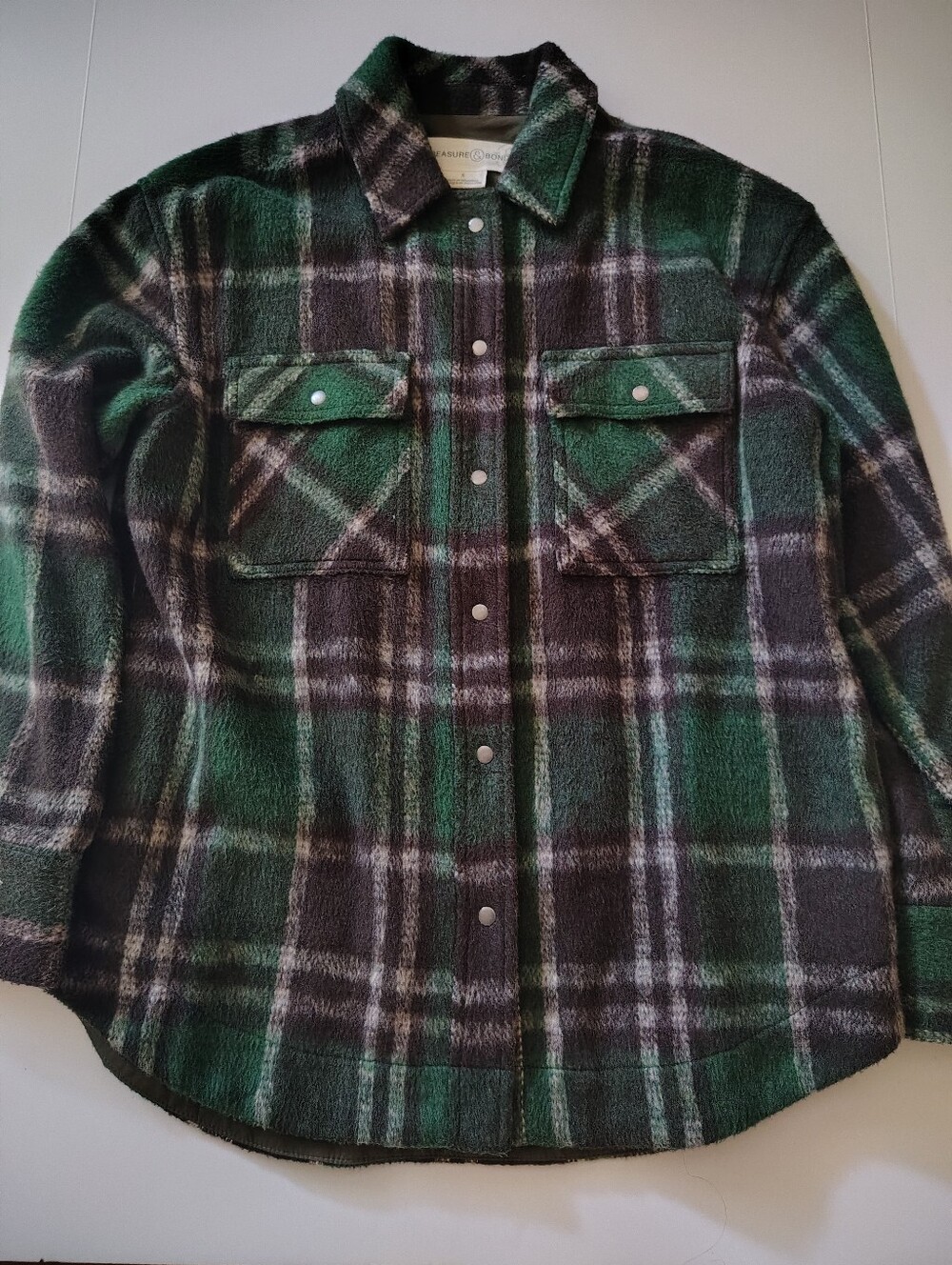 Treasure & Bond Green and Black Plaid Women's Shacket